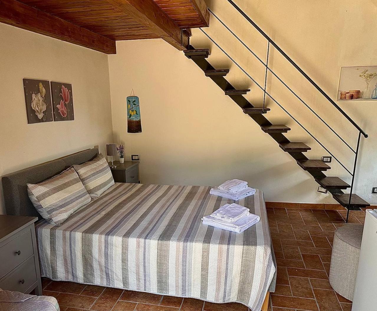 Roba Albanisi Hotel Aragona Quarto foto